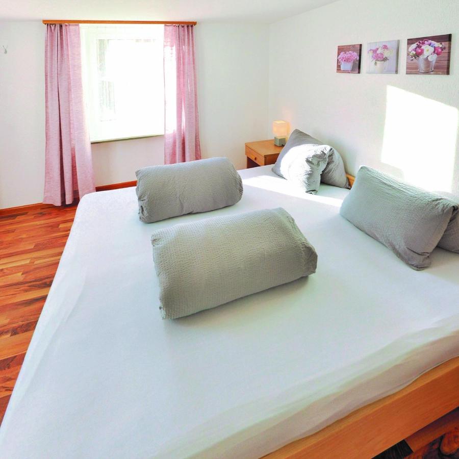 Hotel Greina Rabius ภายนอก รูปภาพ